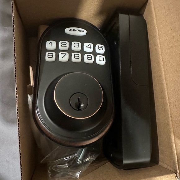 Digital Keypad door entry - Picture 2 of 2